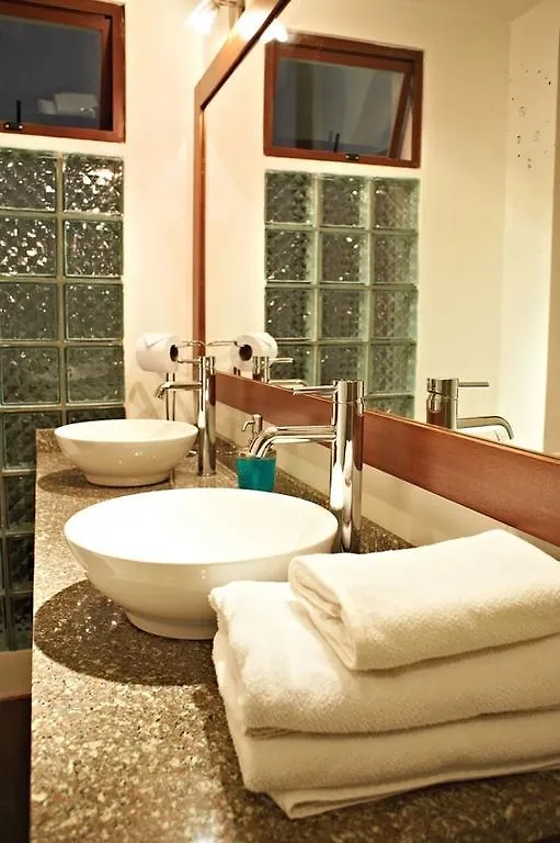 Hotel Fuente De Piedra I Quito 3*,  Ecuador